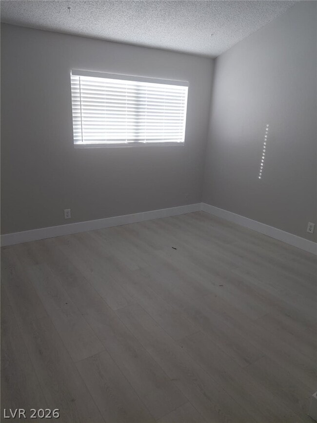 Building Photo - 5228 Garden Ln