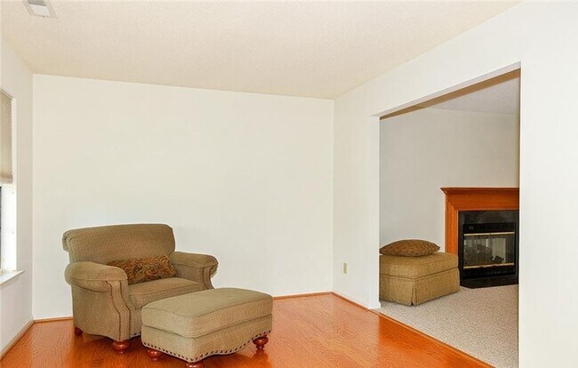 Building Photo - LONGHILL STATION