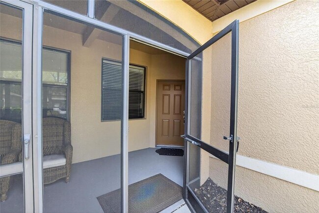 Building Photo - 210 Shell Falls Dr