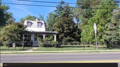 Building Photo - 309 Branch Ave