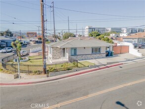 Building Photo - 2403 Lomita Blvd