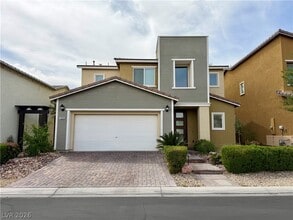 Building Photo - 7025 Solana Ridge Dr