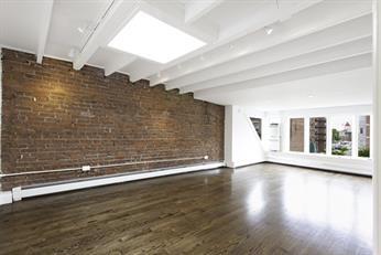 Primary Photo - 12 Aberdeen St