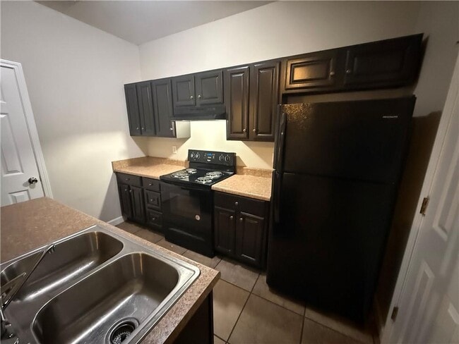 Building Photo - 150 Glenn Ave