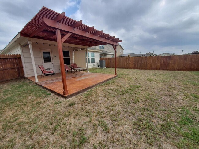 Building Photo - 12018 Silver Lgt