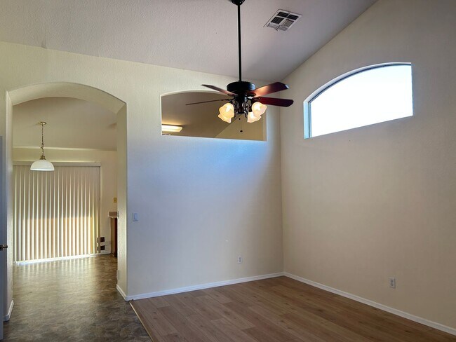 Building Photo - Unique 4 Bedroom, 2 Bathroom with 2 Car Garage