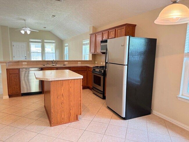 Building Photo - 23202 Prairie Lily Ln