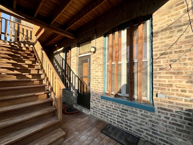 Building Photo - 2326 S Millard Ave