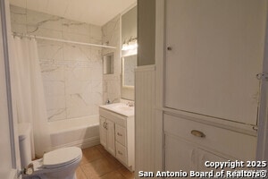 Building Photo - 1026 Kayton Ave