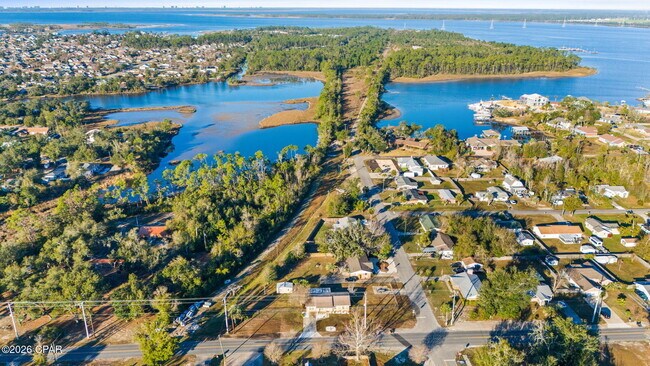 Building Photo - 1006 Tennessee Ave