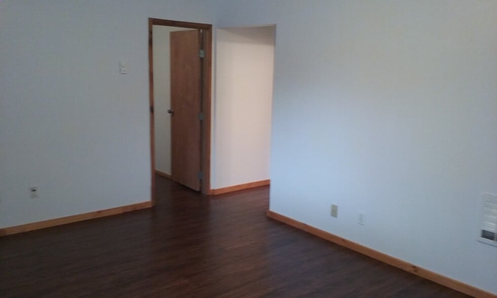 Building Photo - 707 Grant St