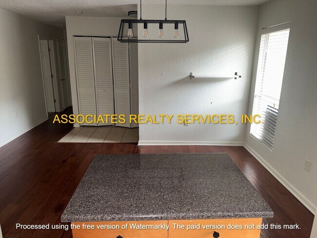 Building Photo - Spacious 2bed/2bath Condo in CREEK’S EDGE in NW Gainesville PRIVATE PATIO!!