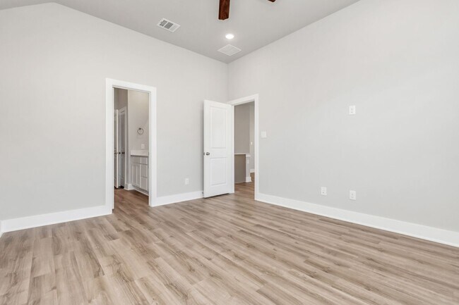 Building Photo - Welcome to the Beech — Streamlined Single-Story Living.