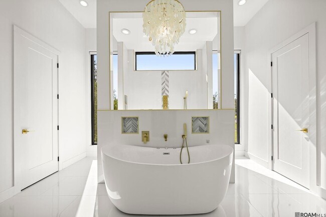 Building Photo - 9825 Fawn Vw Dr