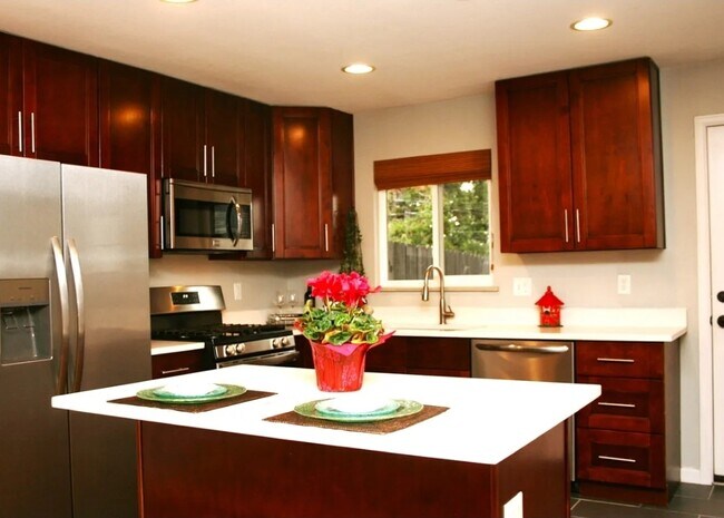 Primary Photo - 5019 W 34th Ave