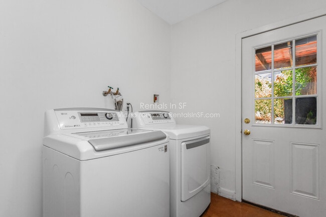 Building Photo - 2834 Harrison St