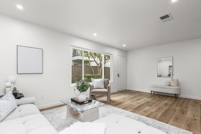 Building Photo - 4514 Dawson Ave