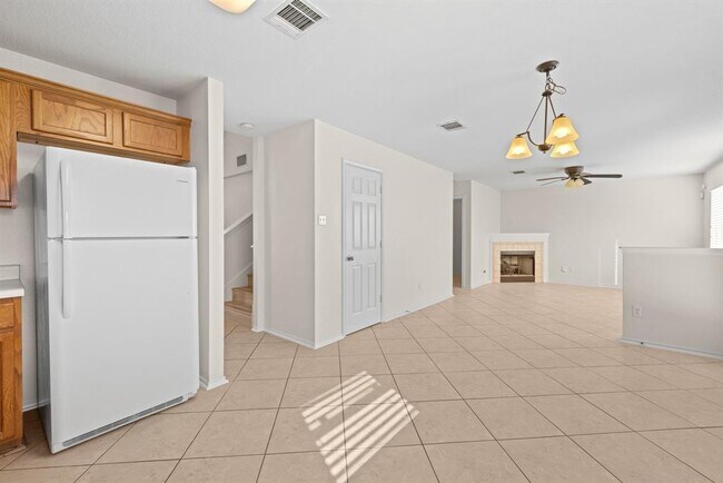 Building Photo - 3410 Flowstone Ln