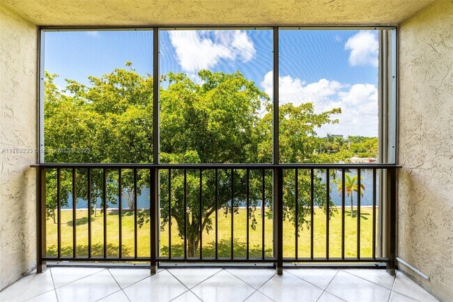 Building Photo - 601 Three Islands Boulevard