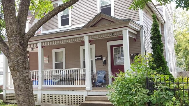 Primary Photo - 77 N Union St
