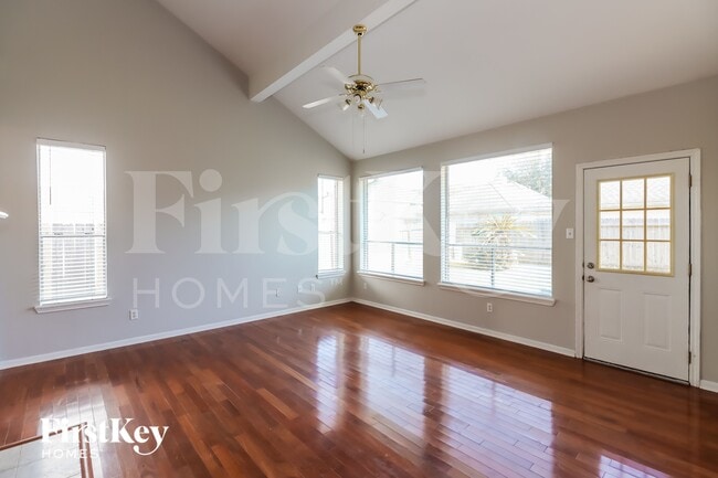 Building Photo - 12831 Pheasant Lake Ct