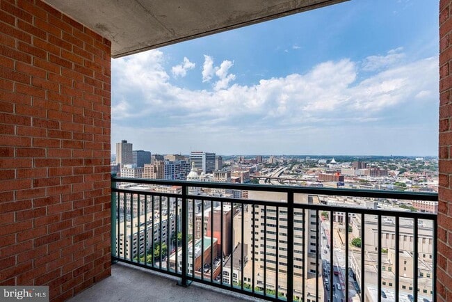 Building Photo - 414 Water St