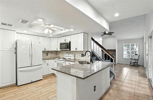 Building Photo - 149 Northshore Cir