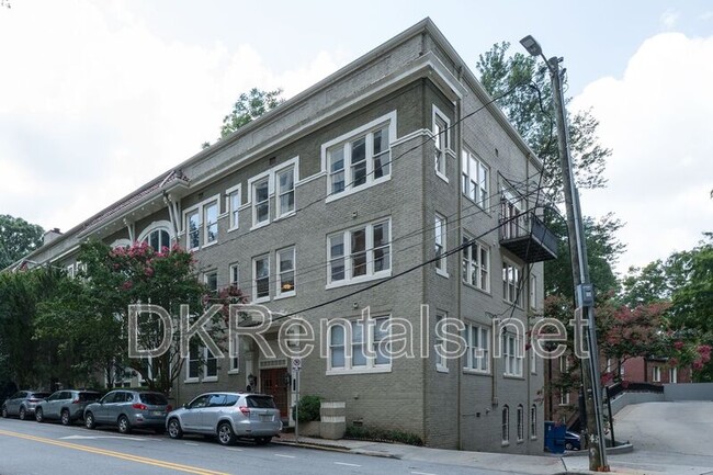 Building Photo - 1116 Piedmont Ave NE