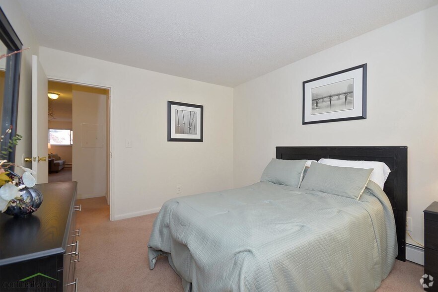 Bedroom - Brookside Apartment Homes