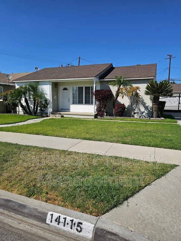 Building Photo - 14115 Oval Dr