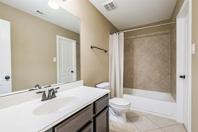 Building Photo - 28806 Crested Butte Dr