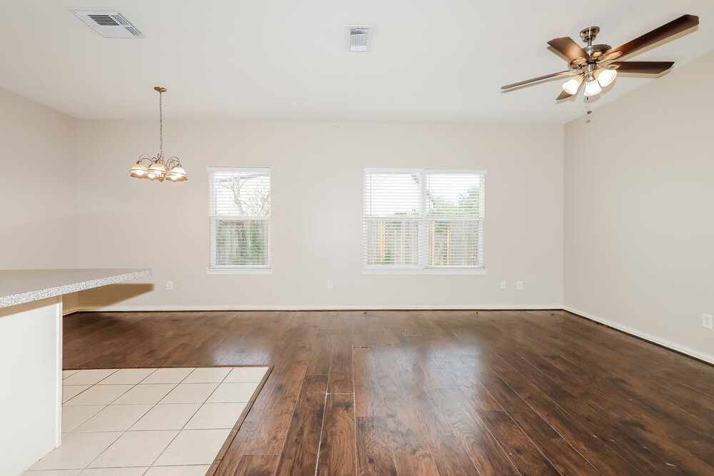 Building Photo - 21302 Berry Ridge Ln