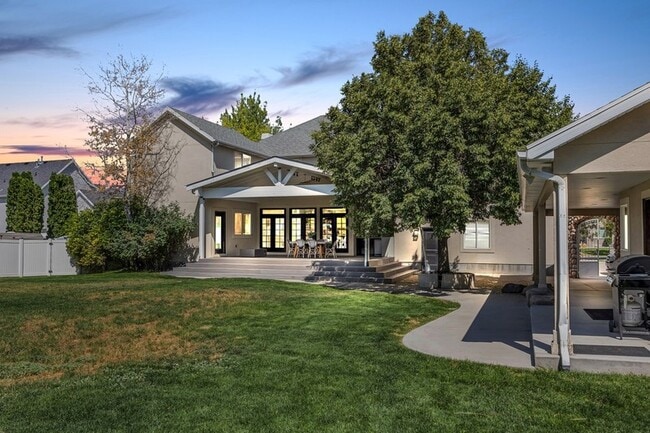 Building Photo - 13944 S White Tail Cv