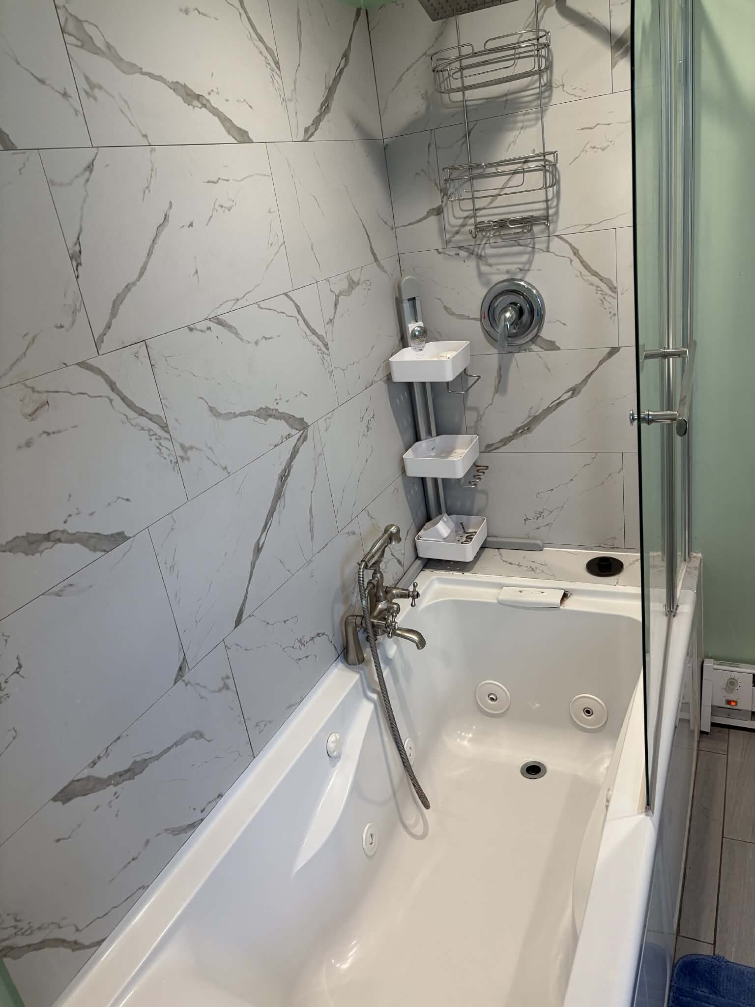 Building Photo - 723 Sharon Ave