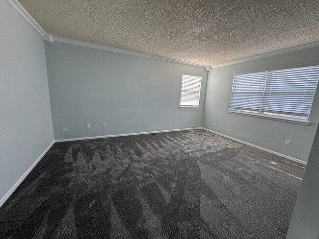 Building Photo - 7650 Conifer Dr