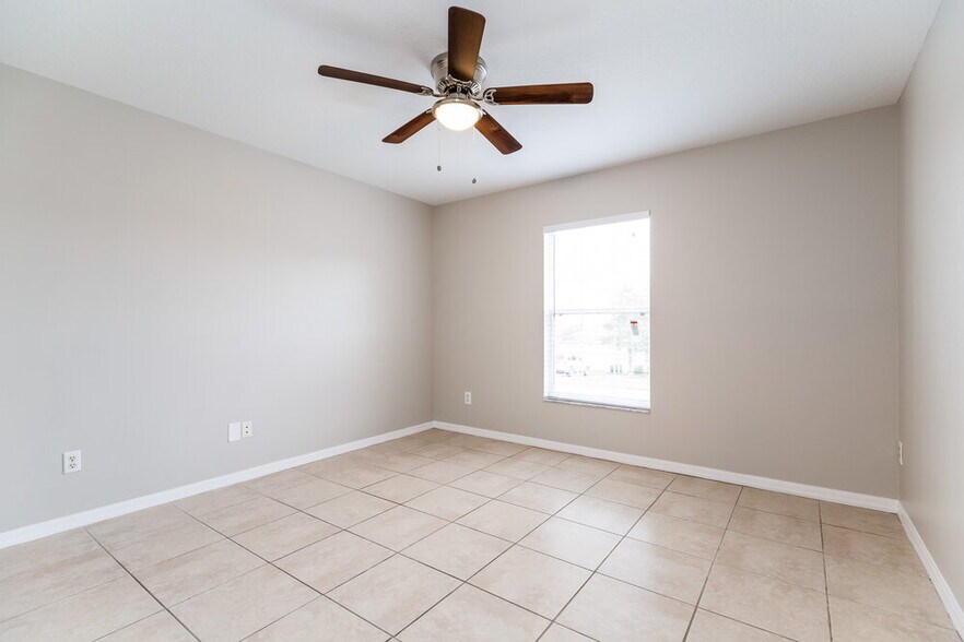 Building Photo - 14816 Windy Mt Cir