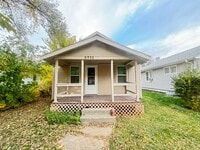 Building Photo - West End Comfort with Updated Kitchen
