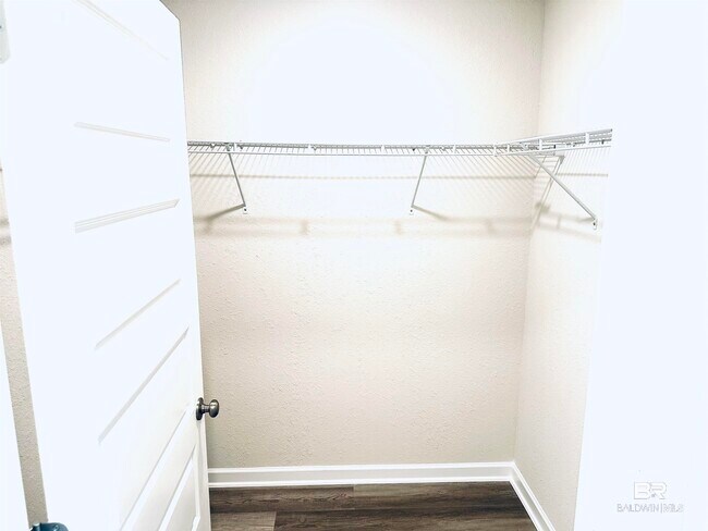 Building Photo - 394 Preston Wy