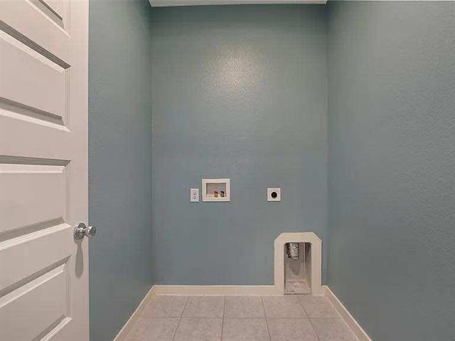 Building Photo - 2151 Slow Stream Dr