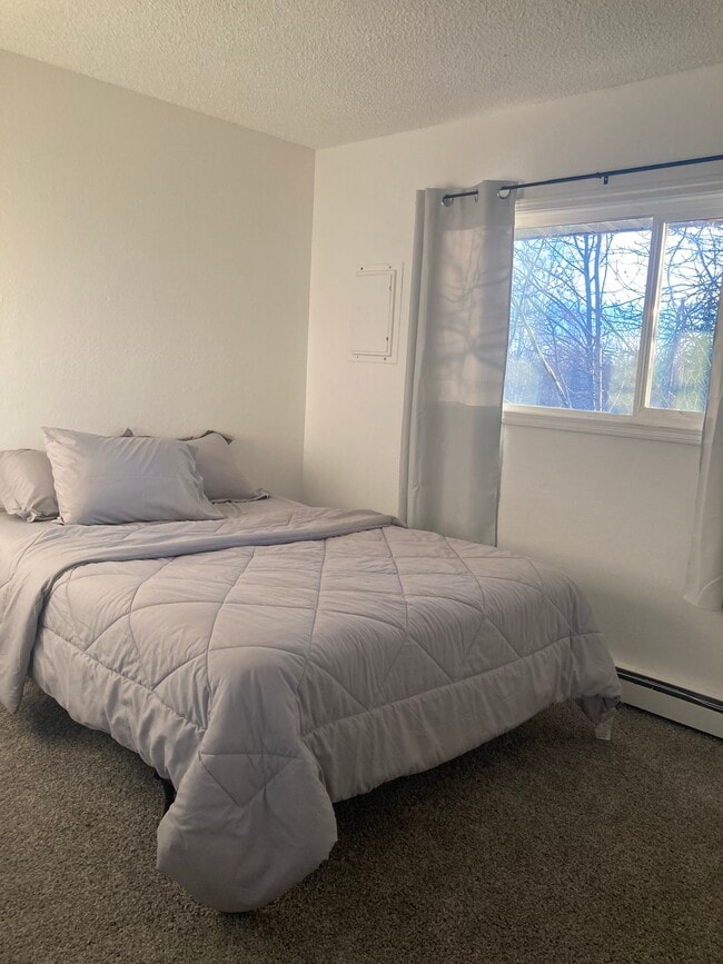 Building Photo - 1740 Muldoon Cir