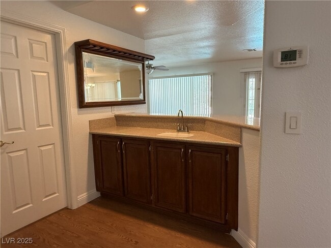 Building Photo - 8224 Tivoli Cove Dr
