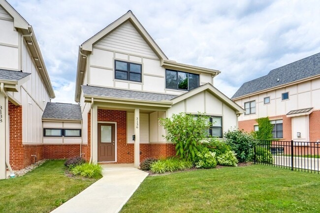 Primary Photo - Brand-New 3-Bed, 2.5-Bath Condo: Modern Co...