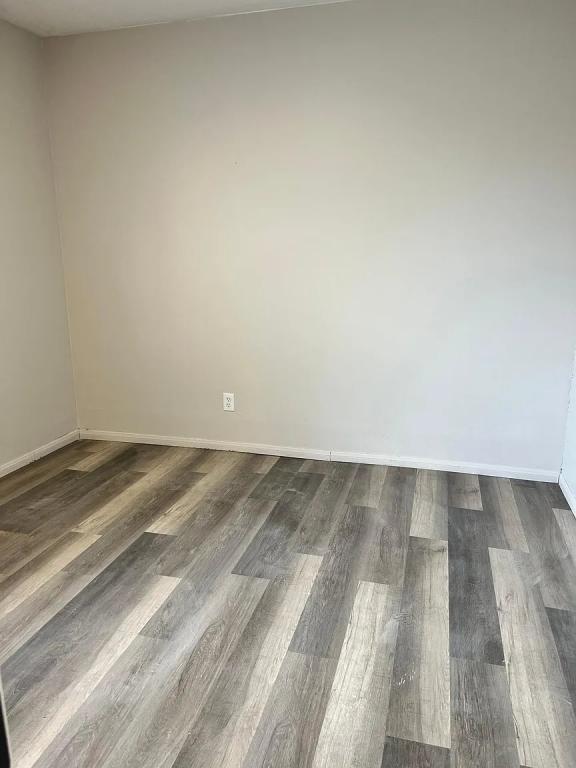 Building Photo - 227 E Ermina Ave, unit 1