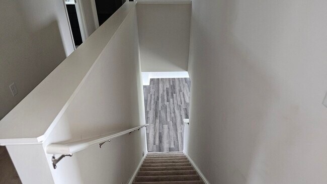 Building Photo - Modern Comfort Meets Southern Charm – 4-Be...