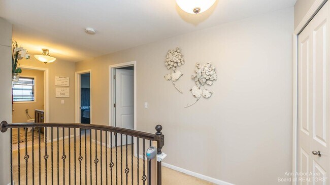 Building Photo - 815 Atherstone Dr