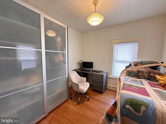 Building Photo - 411 Rowan Ave