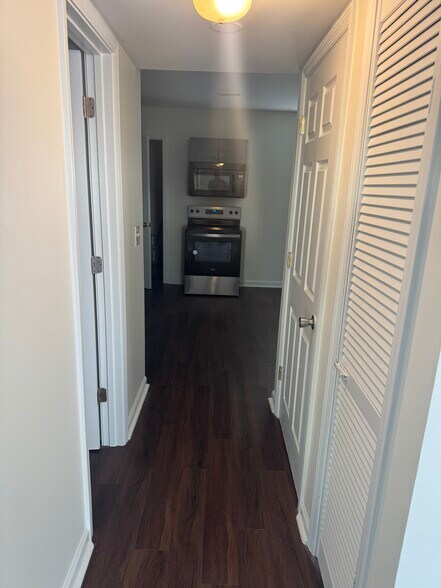 Building Photo - 7591 Hunters Ridge Ln