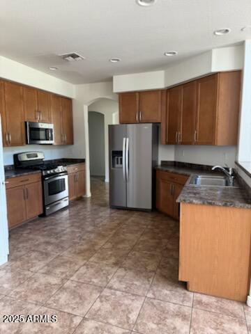 Building Photo - 4403 W Powell Dr