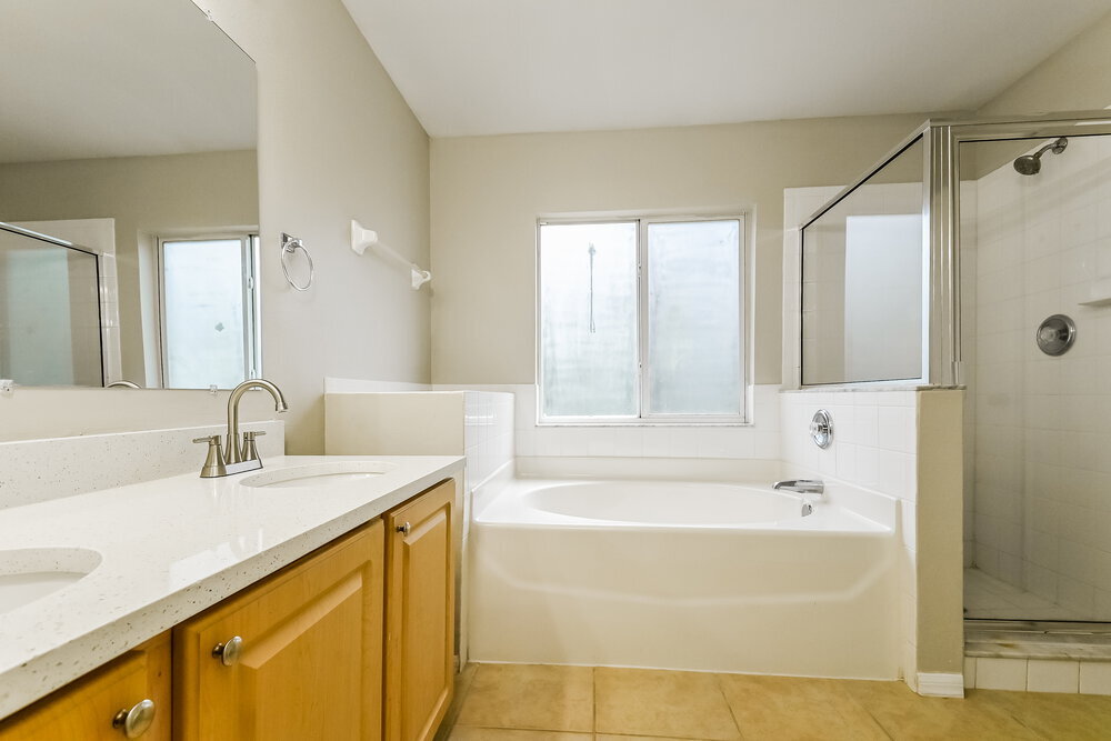 Building Photo - 12914 Fennway Ridge Dr