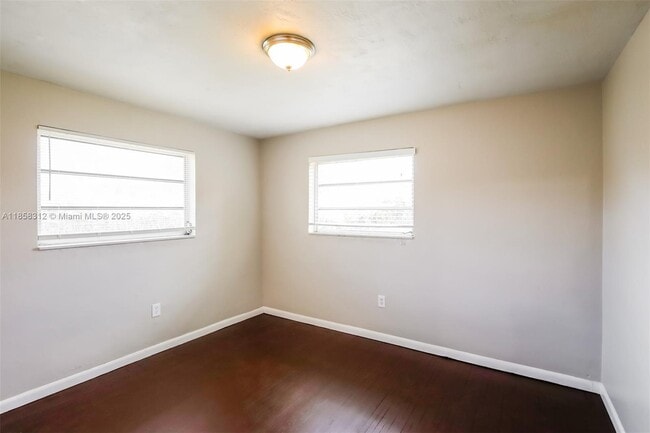 Building Photo - 1326 NW 72nd St